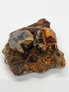 Iron Oxidized Quartz in Calcite