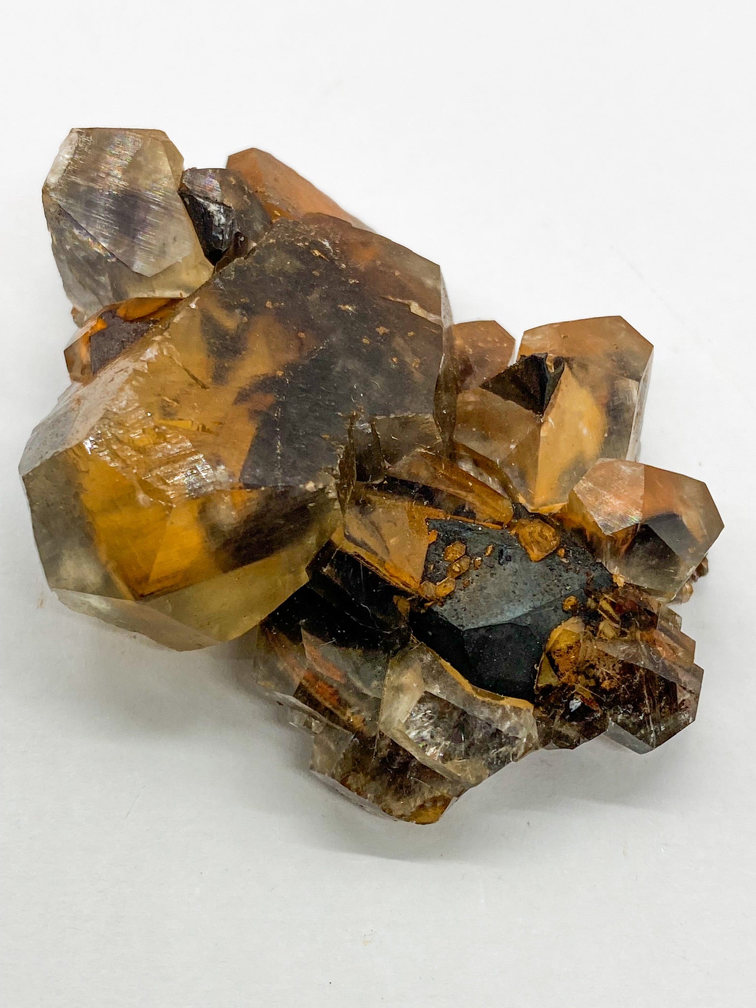 Iron-oxidized Quartz on Calcite