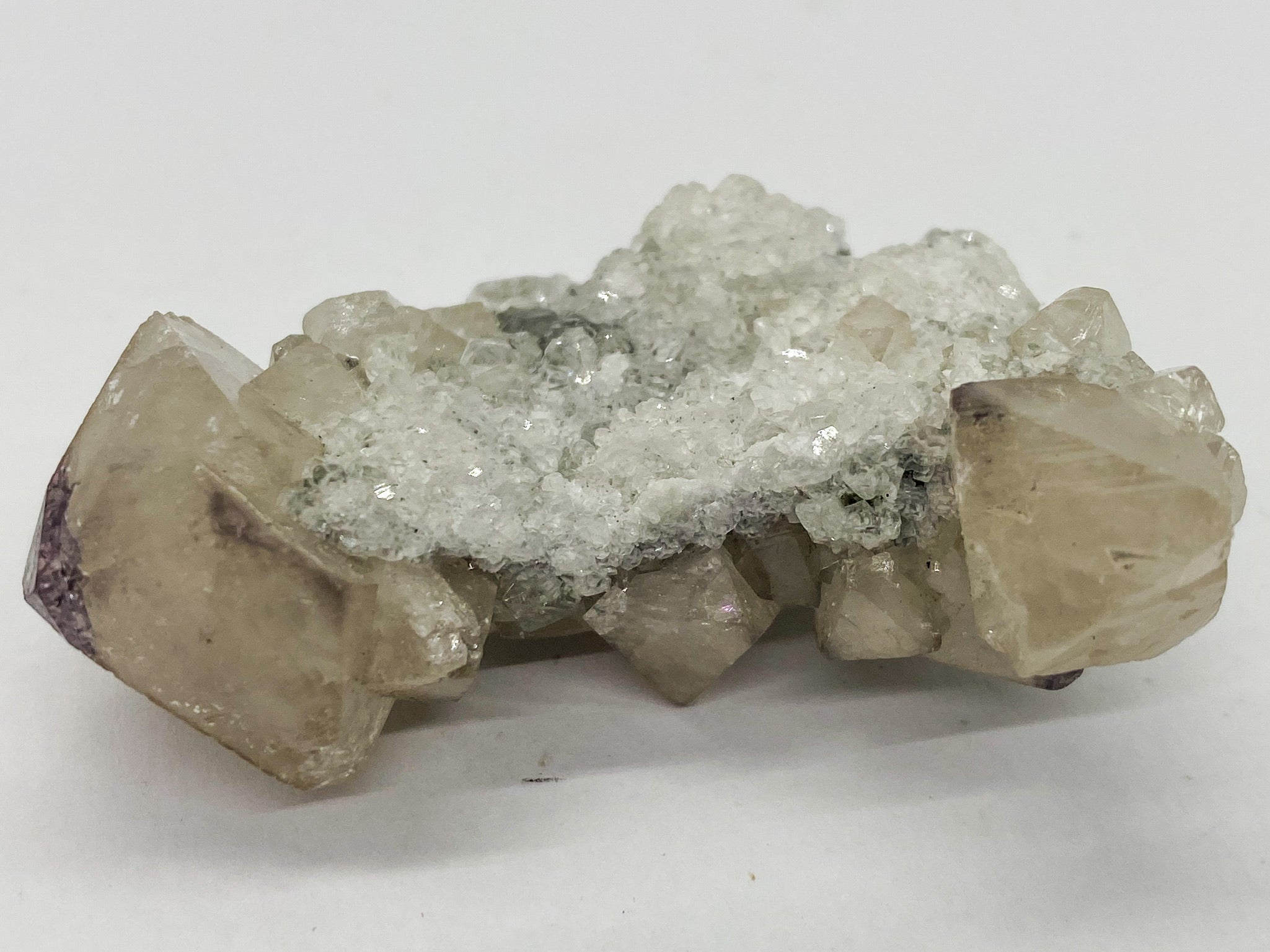 Octahedral Scheelite with Cube Fluorite